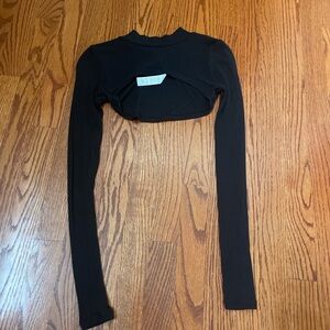 Alo yoga thrill seeker shrug